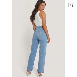 NWOT Levi’s Ribcage Straight Ankle, Tango Gossip